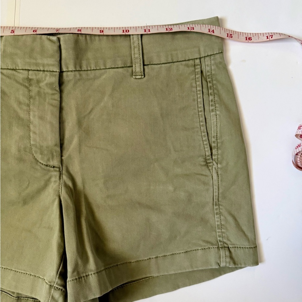 J.Crew Green Chino Shorts Size 2 – 3.5” Inseam - Picture 4 of 8
